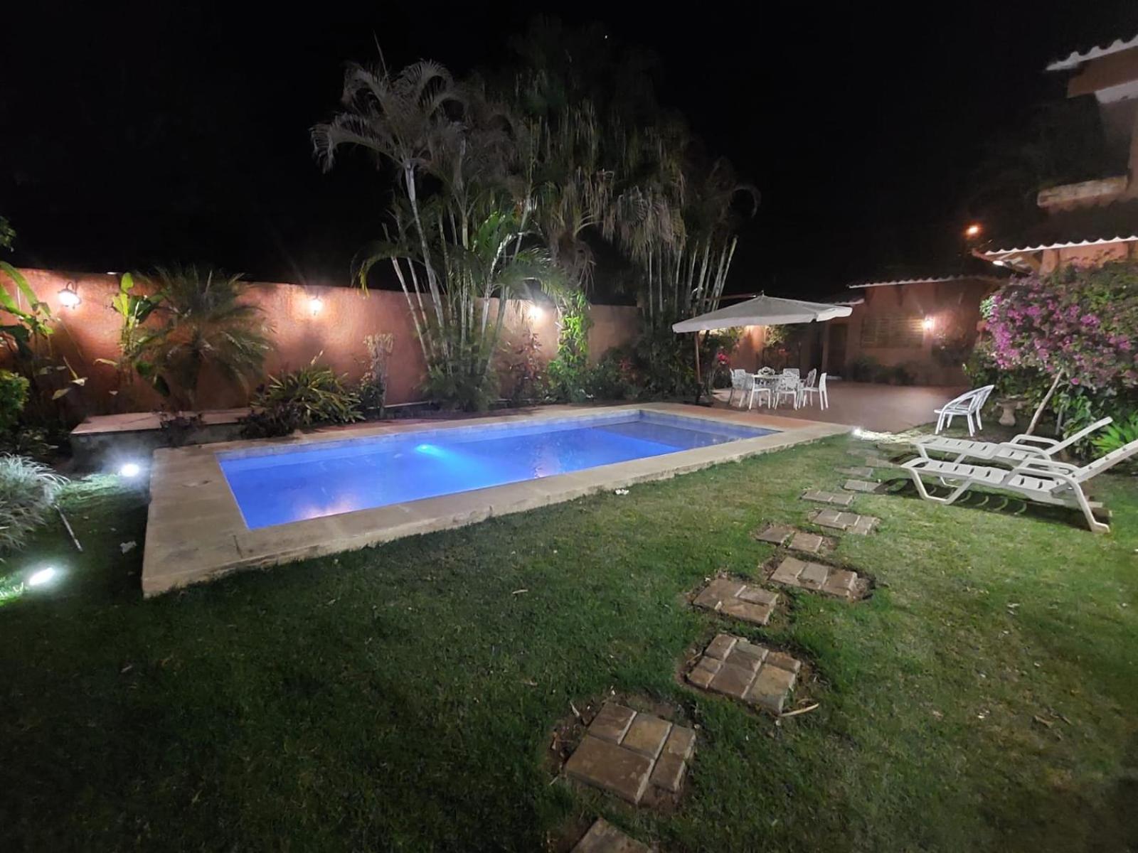 La Casona Hotel Boutique Camiri Eksteriør billede